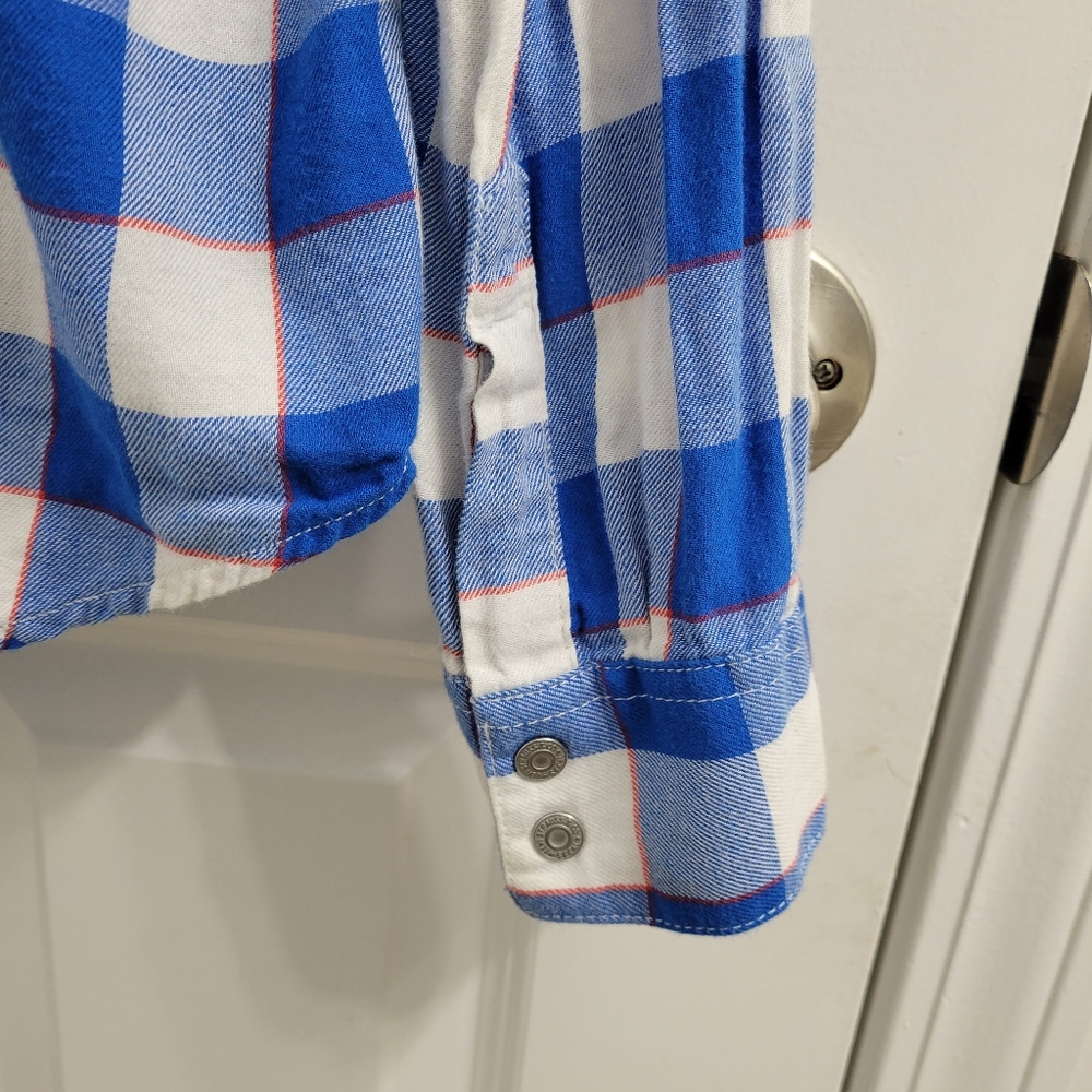 Levis Button Down - image 6